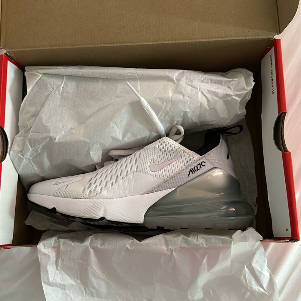 Nike Air Max 270